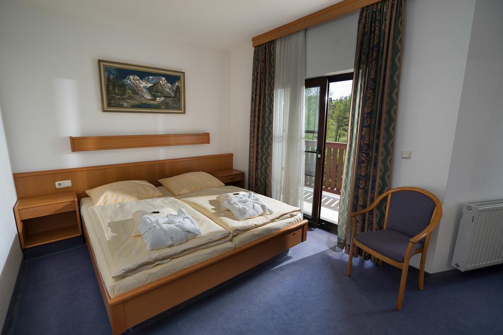 Hotel Vogtland Bad Elster Exterior photo